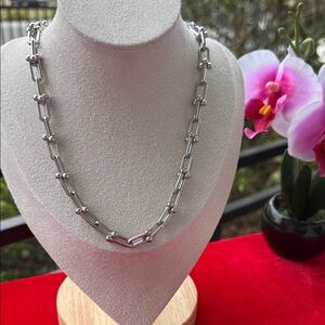 Elegant Silver Chain Necklace